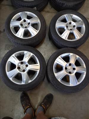 Opel Corsa 4x100-as 5x15" használt (gyári felni) alufelni, 185/55 használt Kormoran nyári gumi mxx