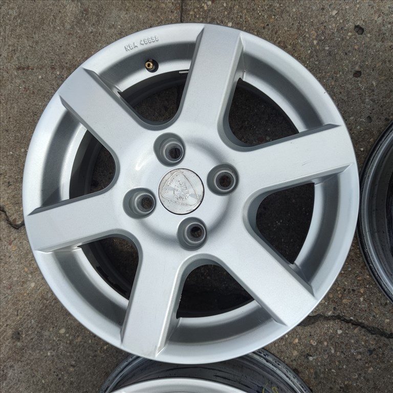 4x108 15 Ford,Mazda alufelni 70000ft a 4db/98/ 2. kép