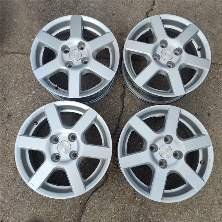 4x108 15 Ford,Mazda alufelni 70000ft a 4db/98/ 5. kép