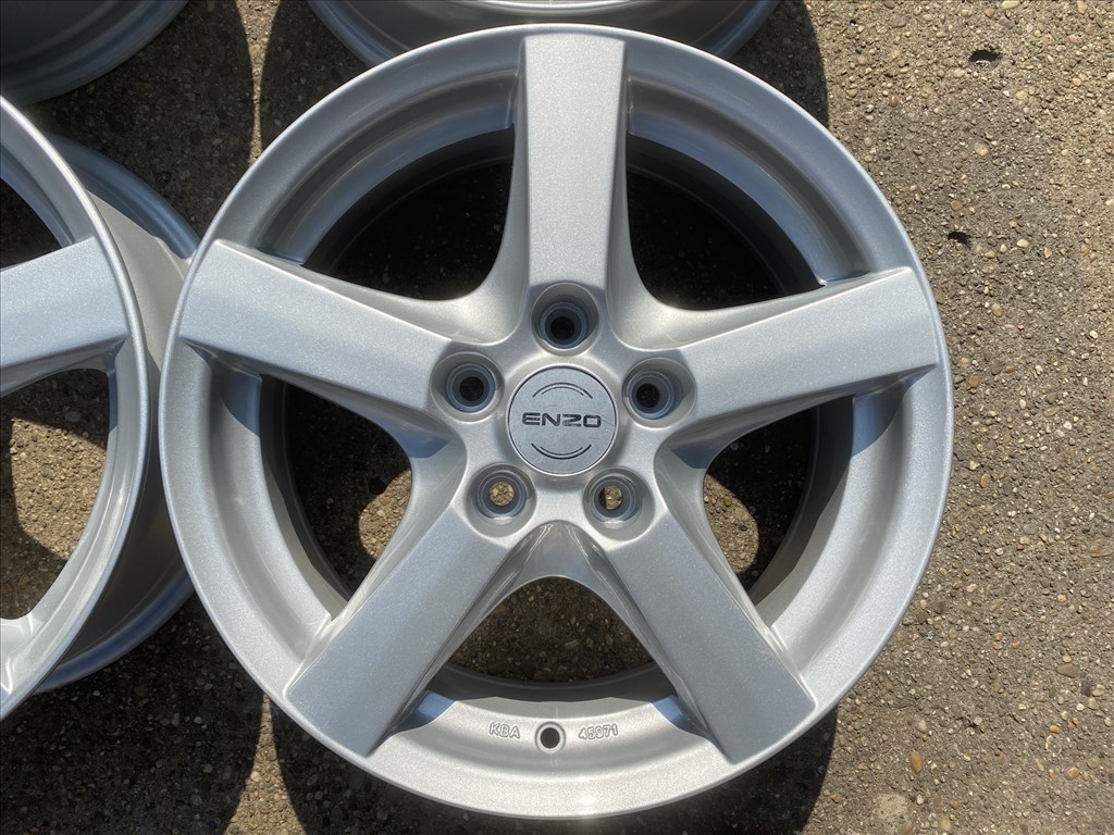 4db 16" Enzo alufelni Japán - Koreai autókra. (4085) 2. kép