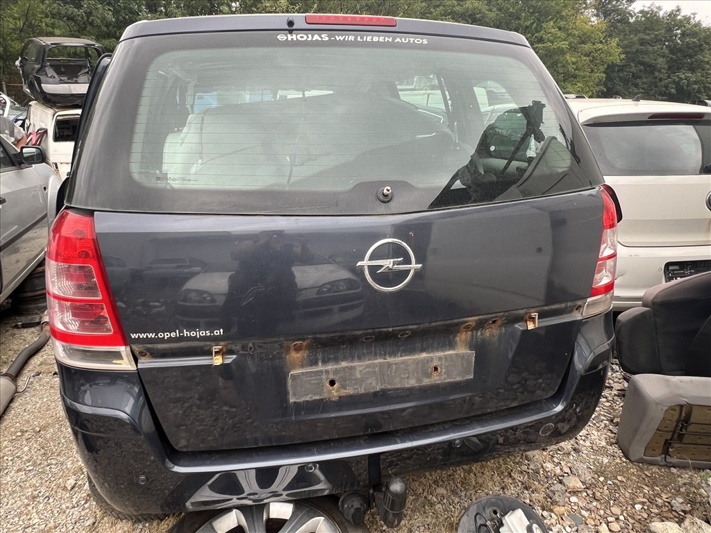 Opel Zafira B 1.7 CDTI alkatrészek eladó’ 2. kép