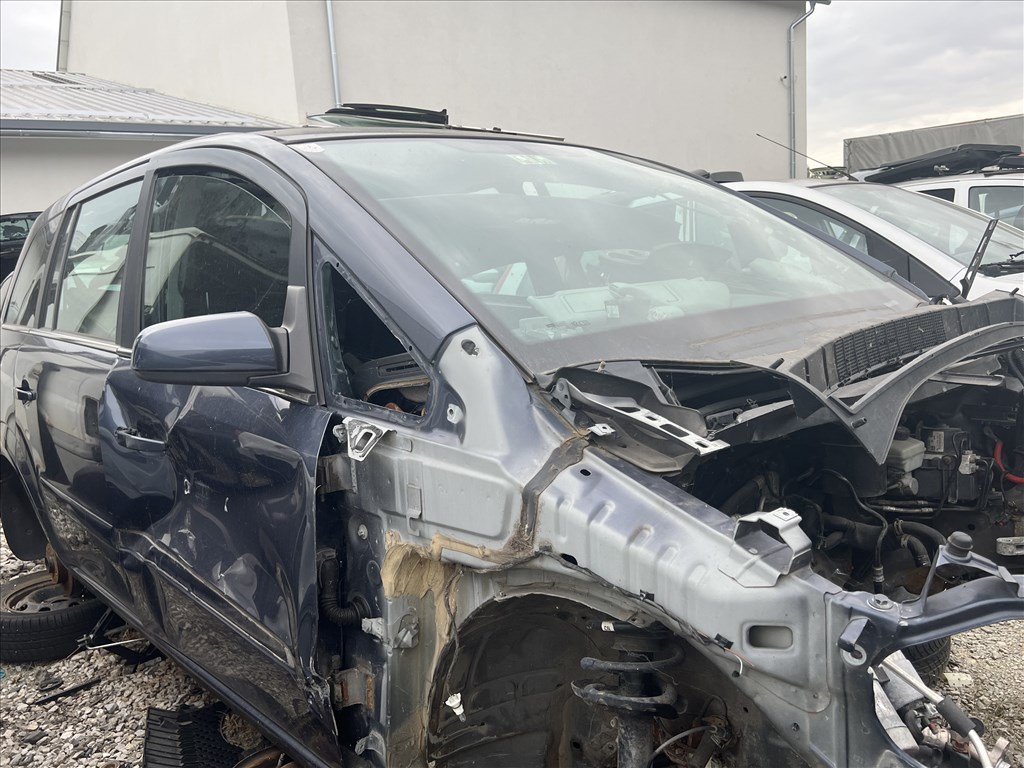 Opel Zafira B 1.7 CDTI alkatrészek eladó’ 6. kép