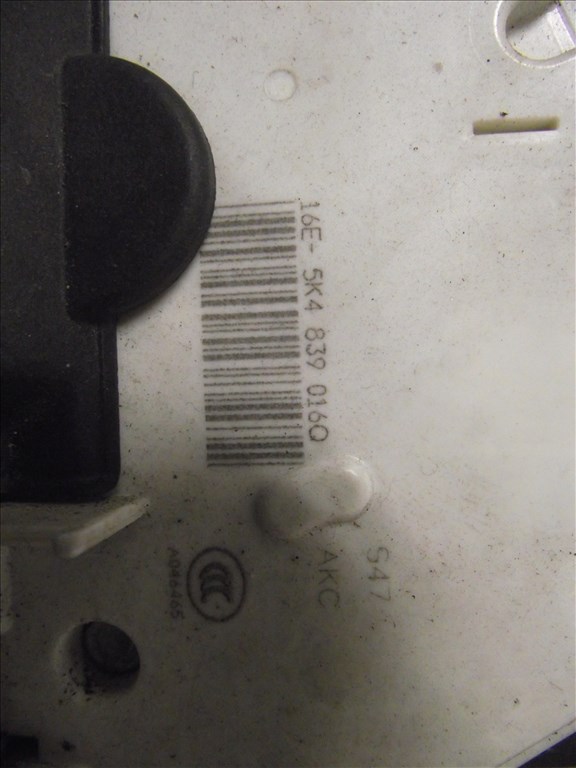 Volkswagen Golf 7 Leon 3 jobb hátsó ajtózár 5k4839016q 2. kép