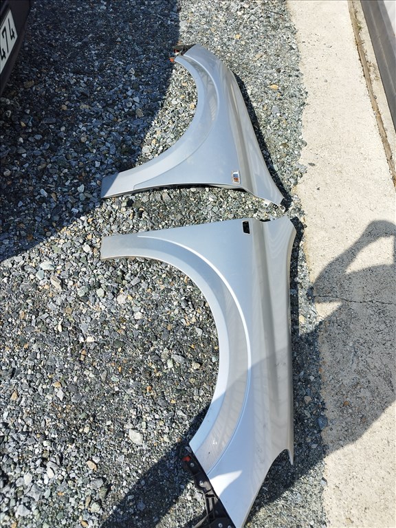 Opel Astra H első sárvédő  1. kép