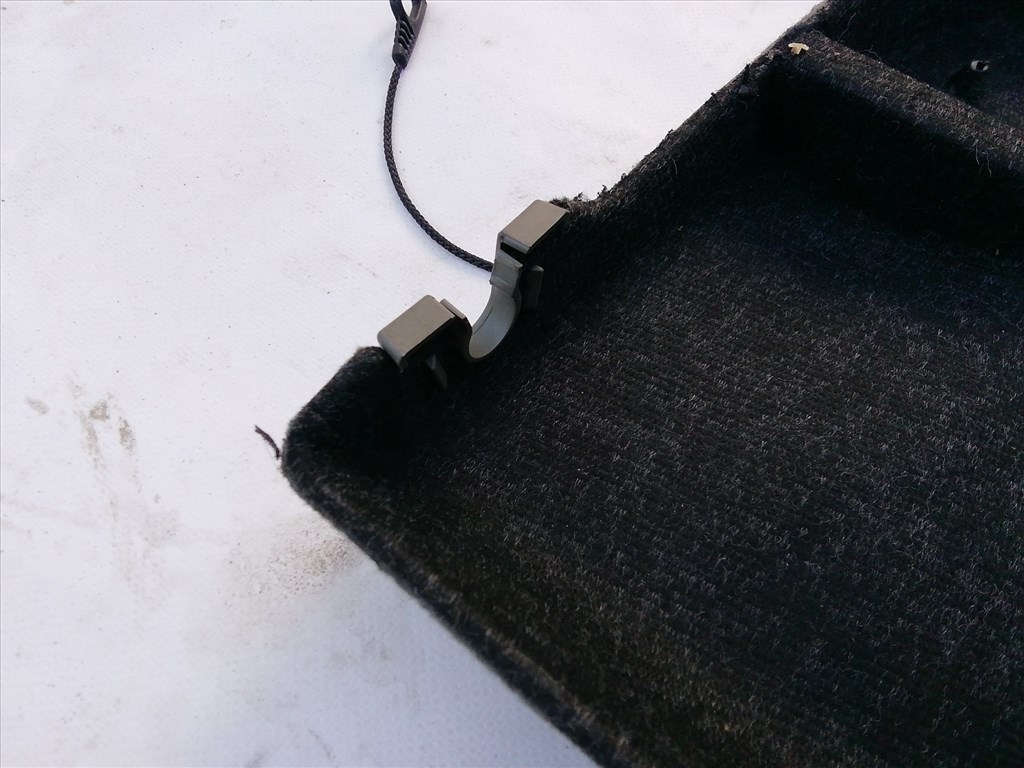 210939 Ford Ka 2008-2016 kalaptartó 4. kép