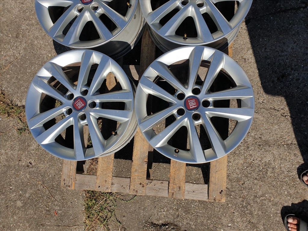 17" 5x110 Fiat Croma 2. kép