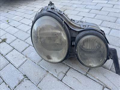 Mercedes E-osztály W207 lámpa párban