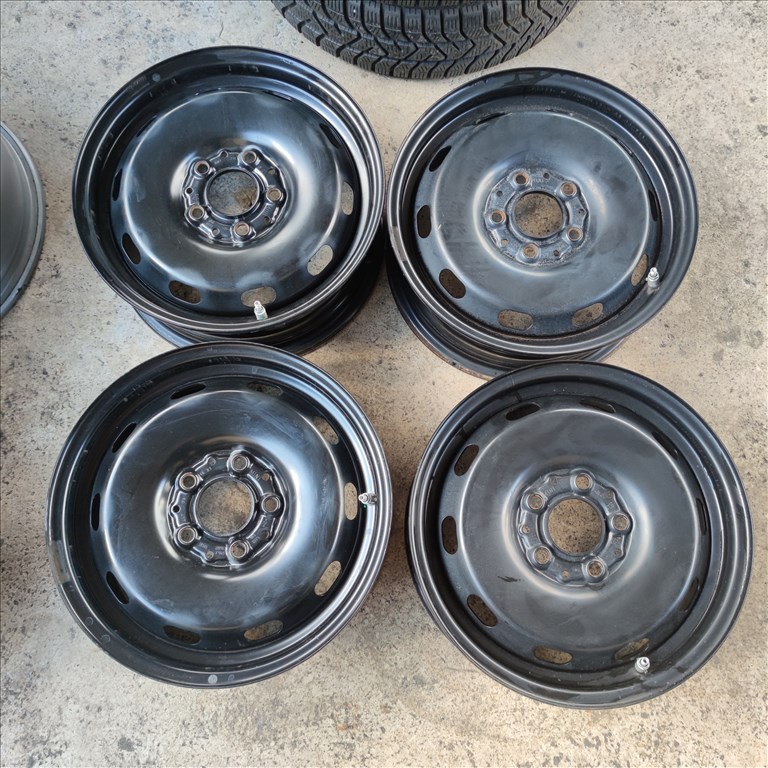 5x112 15 Gyári Mini lemezfelni Nyomásmérővel 30000ft a 4db/80/ 3. kép