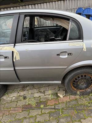 Opel Vectra C Bal hátsó ajtó 