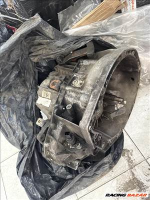 Renault manuális váltó PK5  pk5011 cmpk8200065323