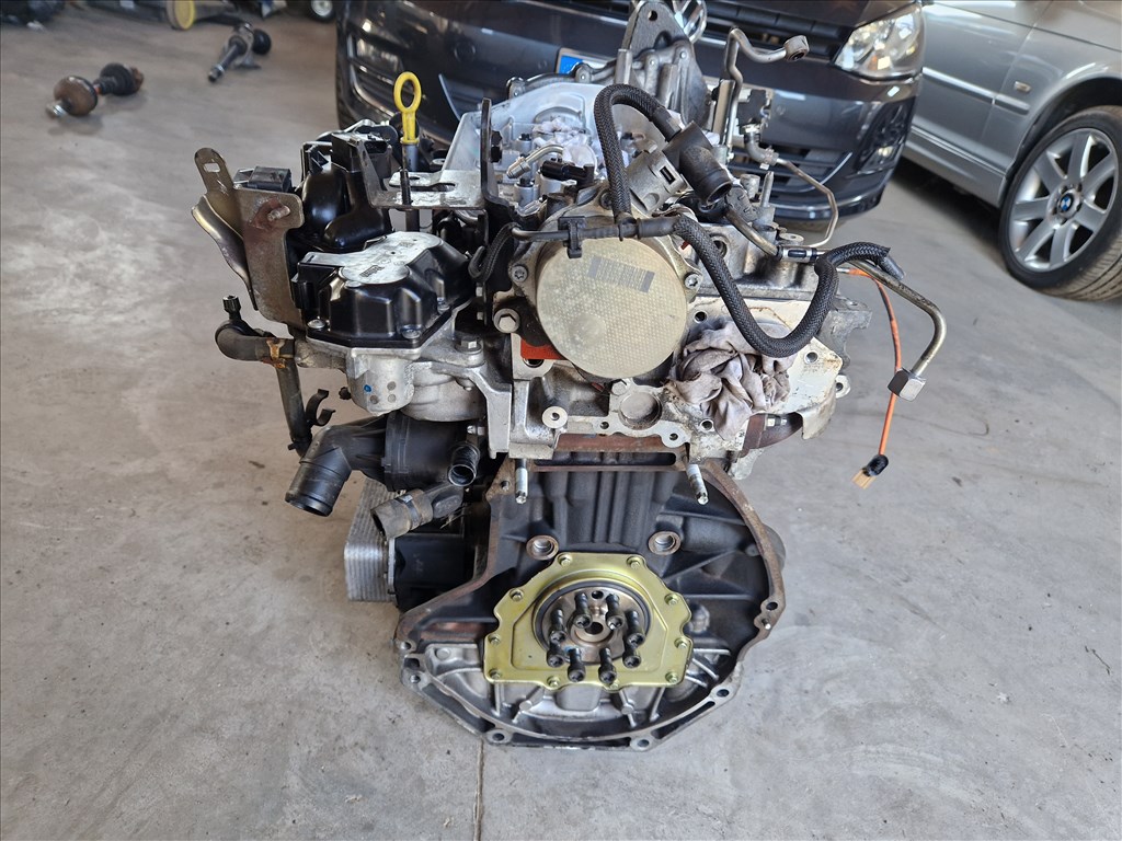 NISSAN QASHQAI J10 1.6 DCI R9MB405 motor 5. kép