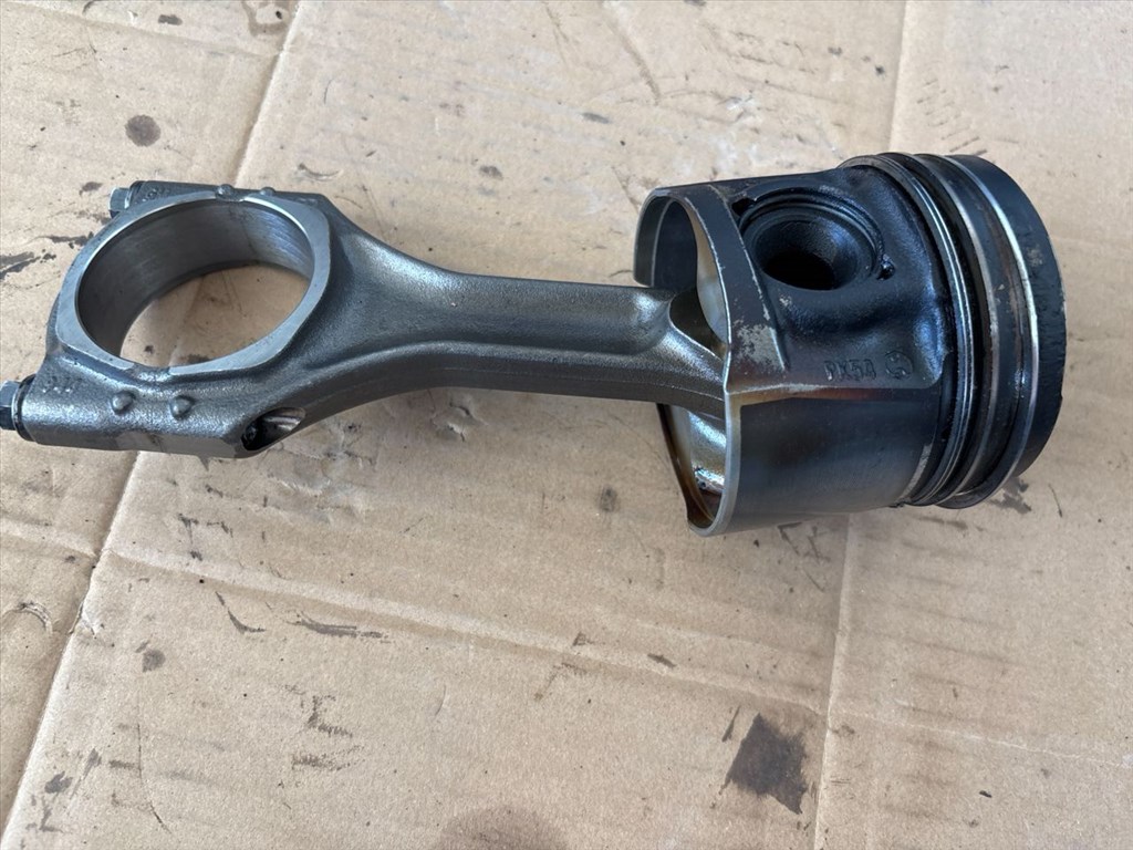 Opel Astra K 1.6 CDTI Dugattyú és Hajtókar 10132 ,  0687776302-lvl b16dt 1. kép