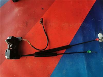 Ford Fiesta Mk5 FORD FIESTA V Csomagtérajtó Zárszerkezet  2s61a43102bg