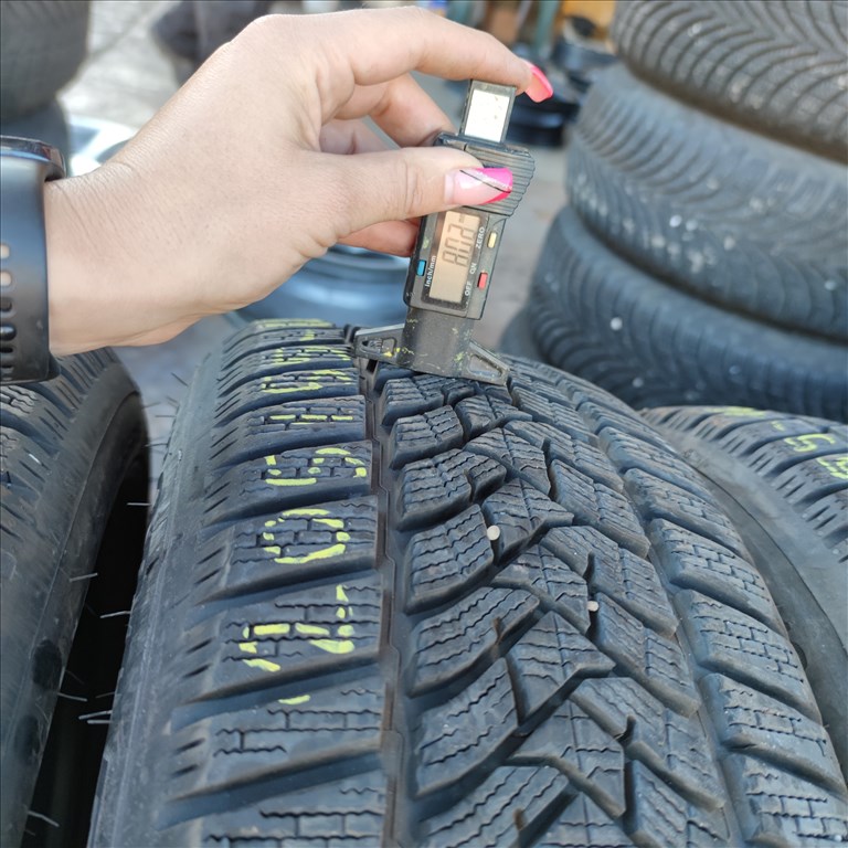  205/55 R16 Dunlop téli gumi 70000ft a 4db/31/ 4. kép