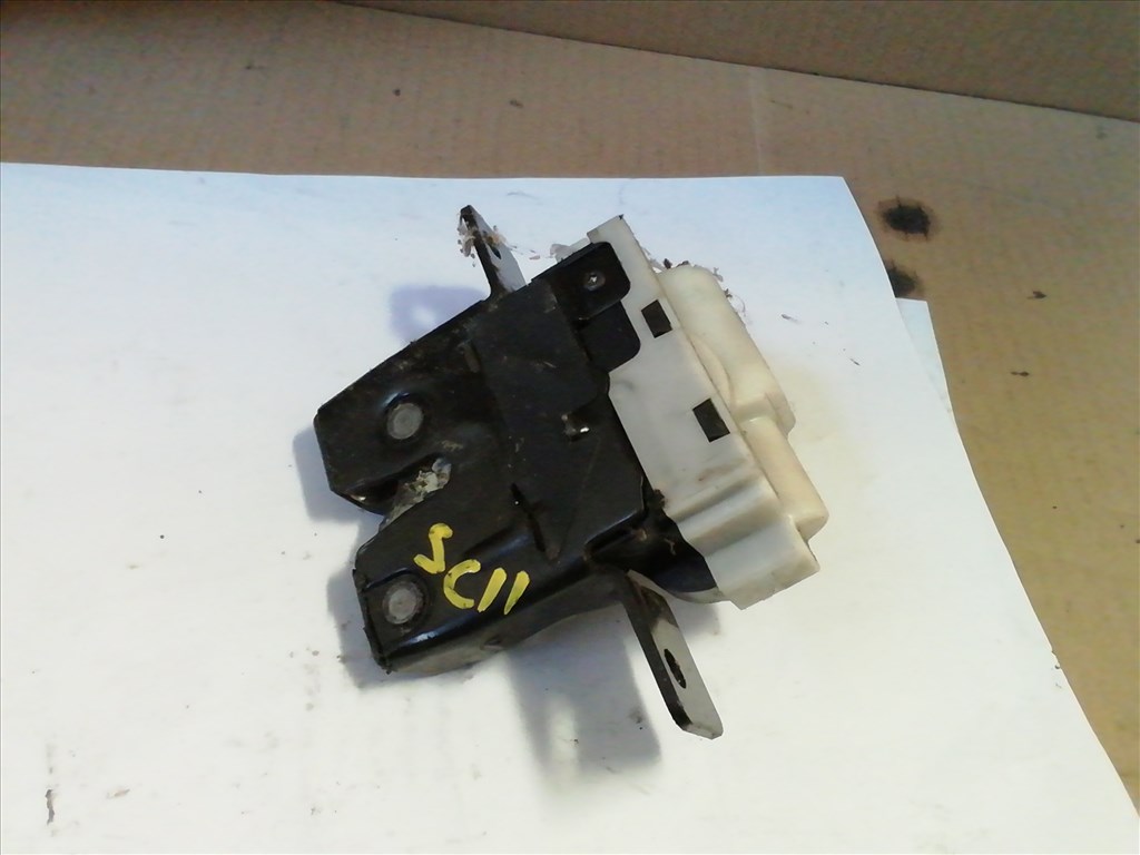 Renault Mégane II Csomagtérajtó zárszerkezet  1. kép