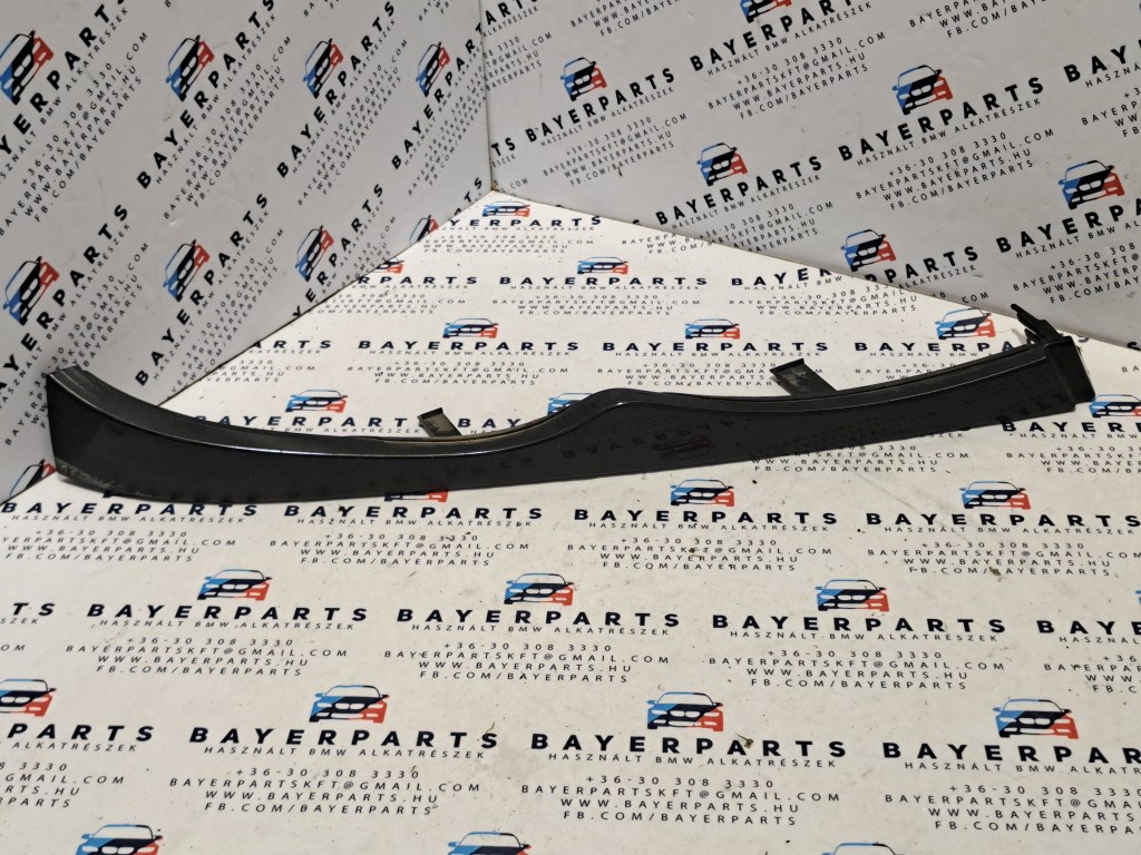 BMW E46 sedan touring facelift jobb elsõ fekete bajuszléc bajusz léc - hibás 1. kép