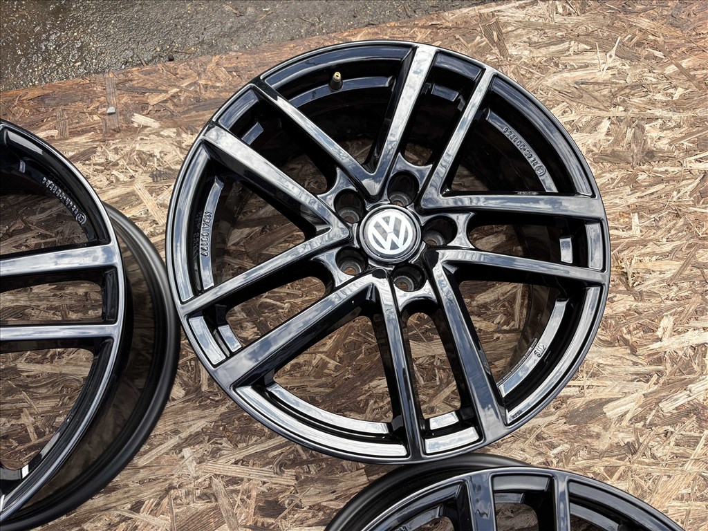 VW 18" 5x112 fekete alufelni eladó 18 coll Golf Passat Tiguan  5. kép