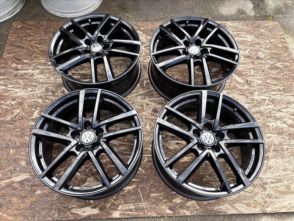 VW 18" 5x112 fekete alufelni eladó 18 coll Golf Passat Tiguan  6. kép