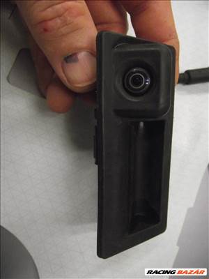 Audi A4 B8 Volkswagen Tiguan tolatókameás kilincs 5n0827566c