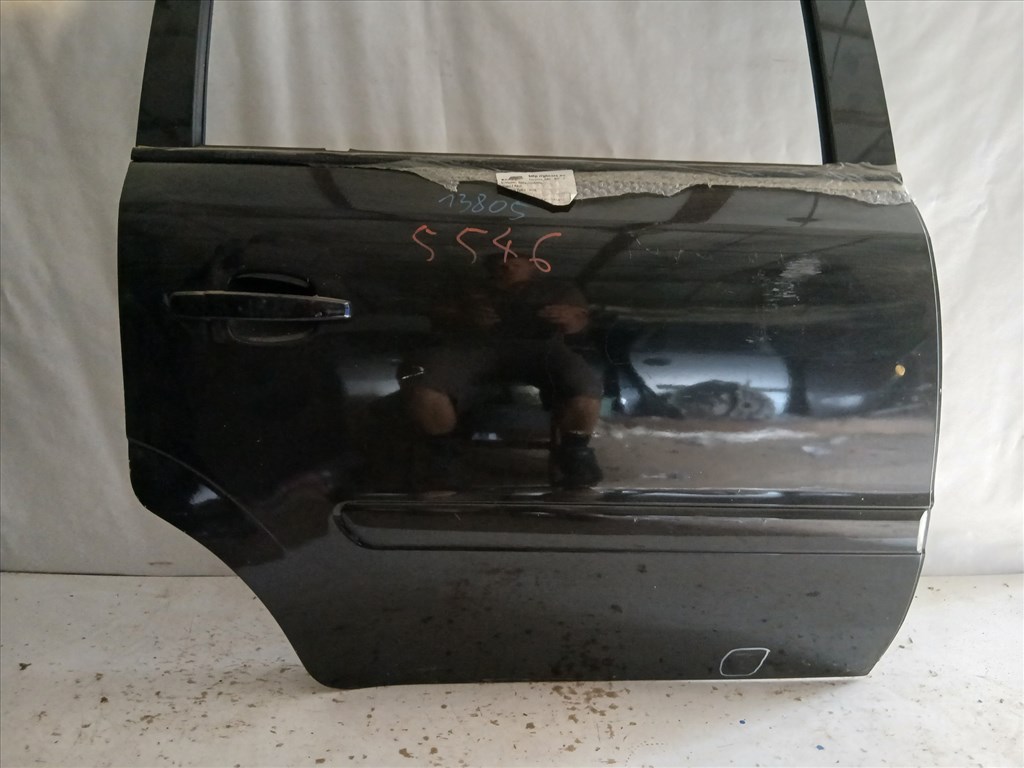 13805 Opel Zafira B Jobb hátsó Ajtó Fekete Z20r 3. kép