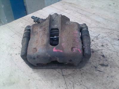 RENAULT ESPACE 96.12-00.09 Jobb első féknyereg munkahengerrel