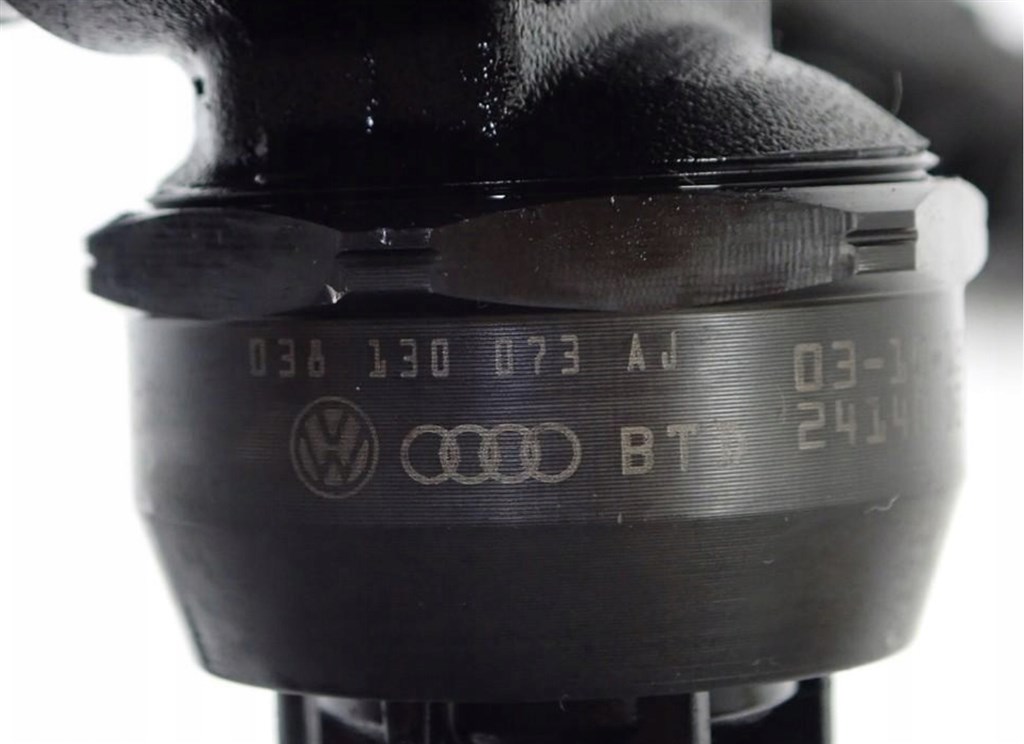 Volkswagen Passat B5, Audi A4 (B6/B7), Volkswagen Golf IV 1.9TDI AVB ATB PD elem garnitúra 038130073aj 3. kép