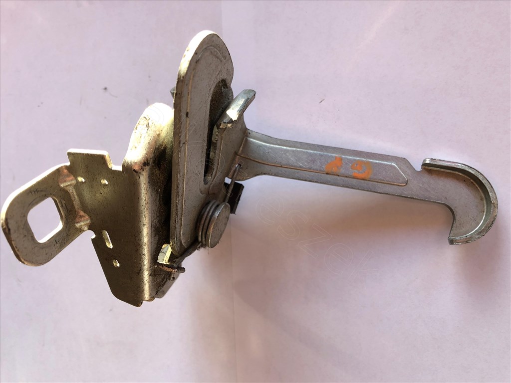 Géptető zár GP - GRANDE, PUNTO - BO.51913761, 51780520 -  - Bontott Fiat  51913761 1. kép