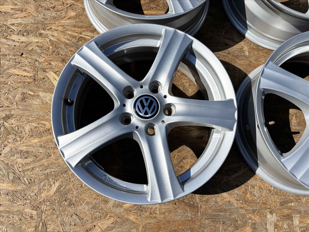VW Golf Caddy 16" 5x112 alufelni szett eladó 16 coll V VI VII 5 6 7 1. kép