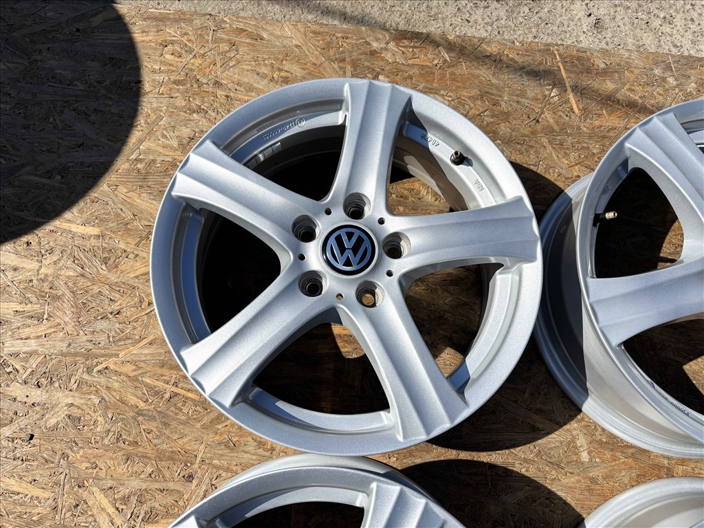VW Golf Caddy 16" 5x112 alufelni szett eladó 16 coll V VI VII 5 6 7 3. kép