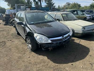 Opel Astra H 1.7 -Z17DTH- bontott alkatrészei