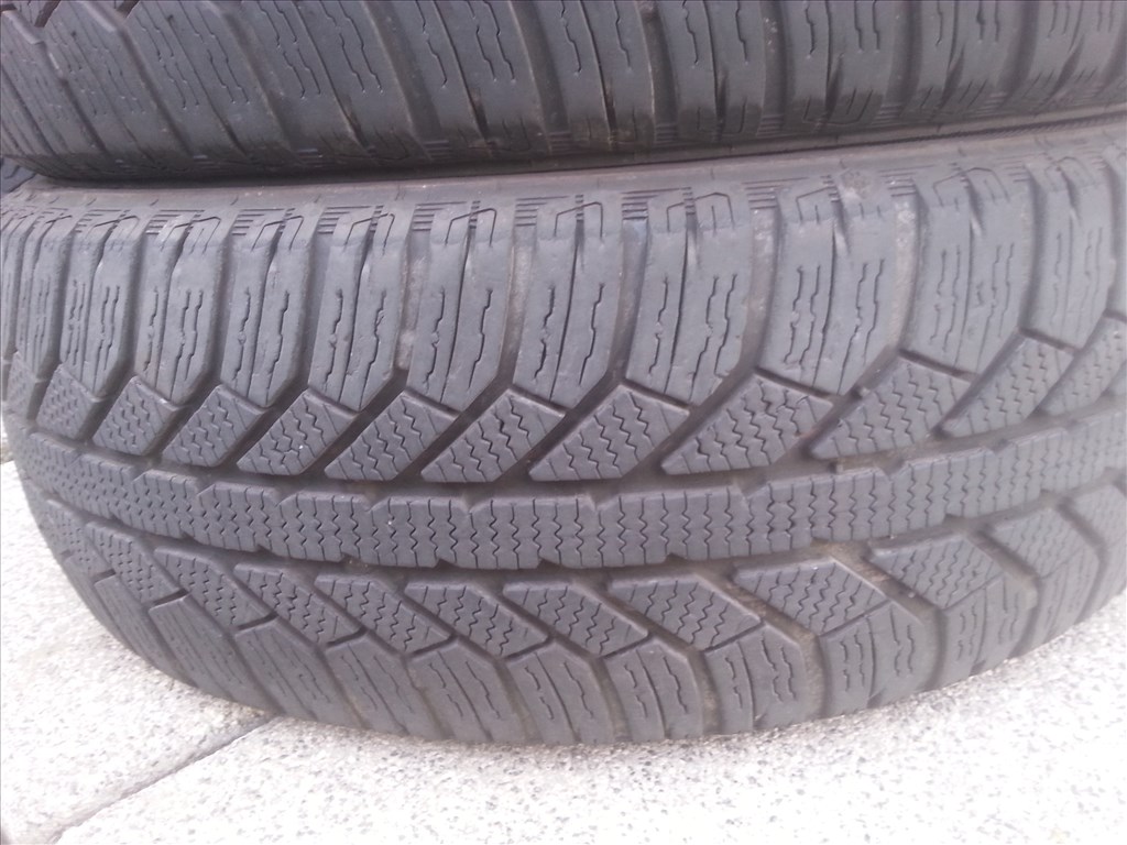  185/60R15 Semperit téli gumi garnitúra 4. kép
