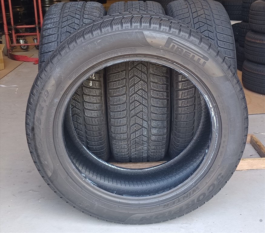 Defekttűrő Pirelli Scorpion Winter 235/55 R19 téli gumik 4db 5. kép