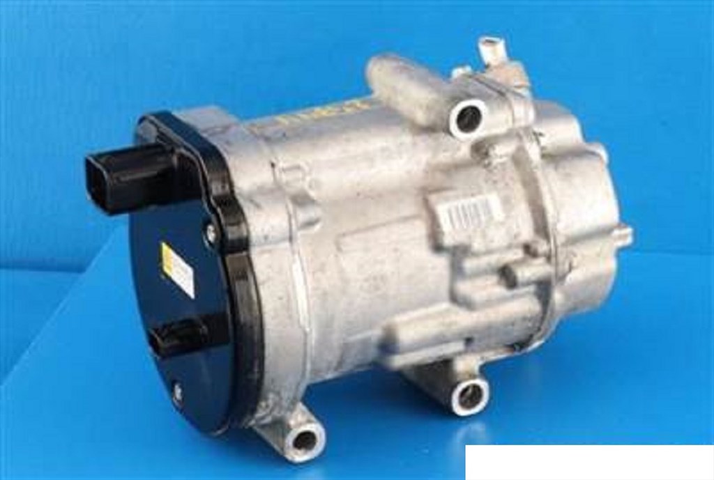 Toyota Rav4 Klímakompresszor 8837042041 1. kép