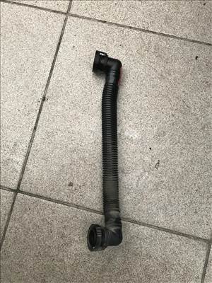 Volkswagen Golf V 1,4 16V BCA -- kartergázcső 036103493cp