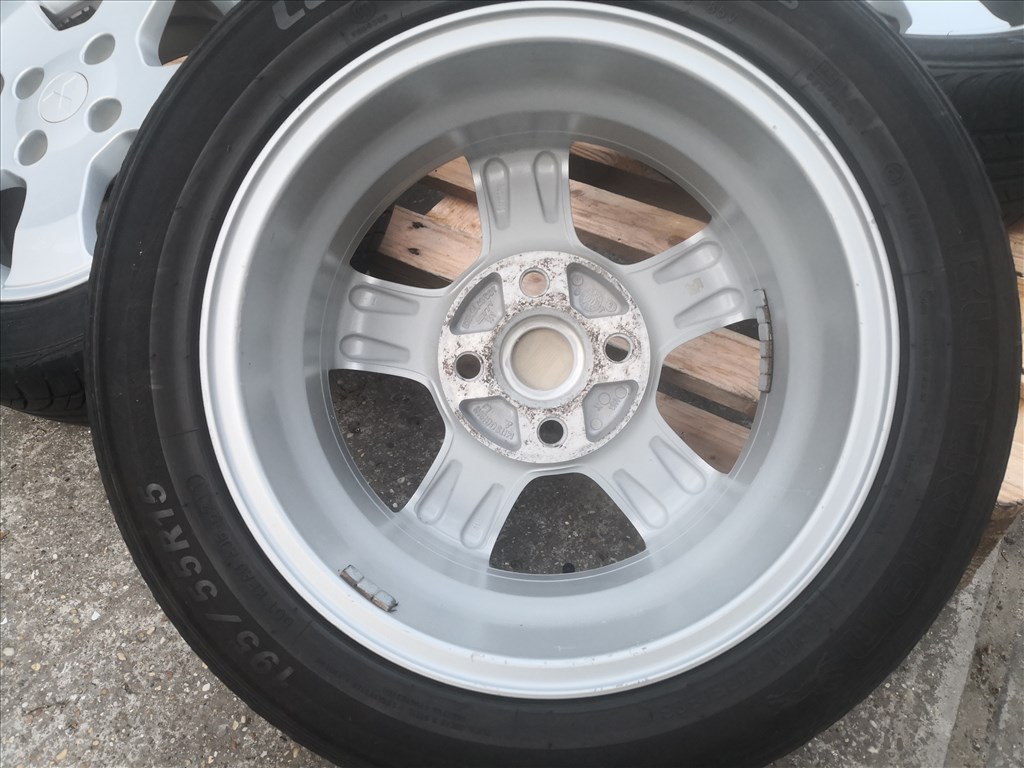 Mitsubishi 15-ös gyári alukerék 9. kép