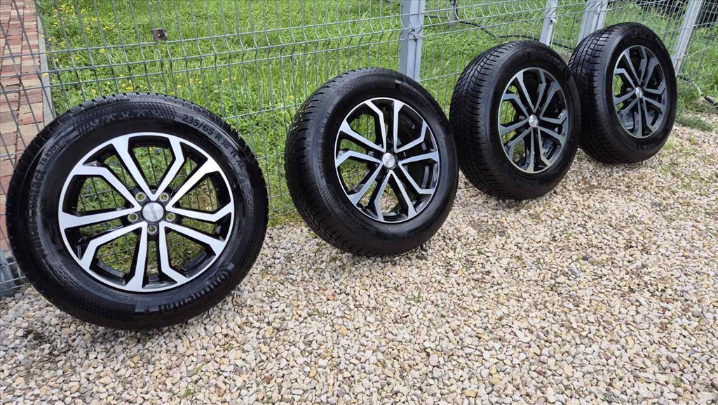  5x114.3 lyukosztású 18" újszerű Dezent alufelni, rajta 235/65 újszerű Continental téli gumi gumi  2. kép