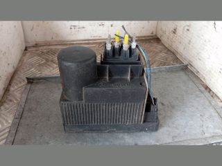 Mercedes E-osztály W210 Központizár Motor (Pozíciófüggetlen) *136527* bosch-0132006331 mercedes-2028000048