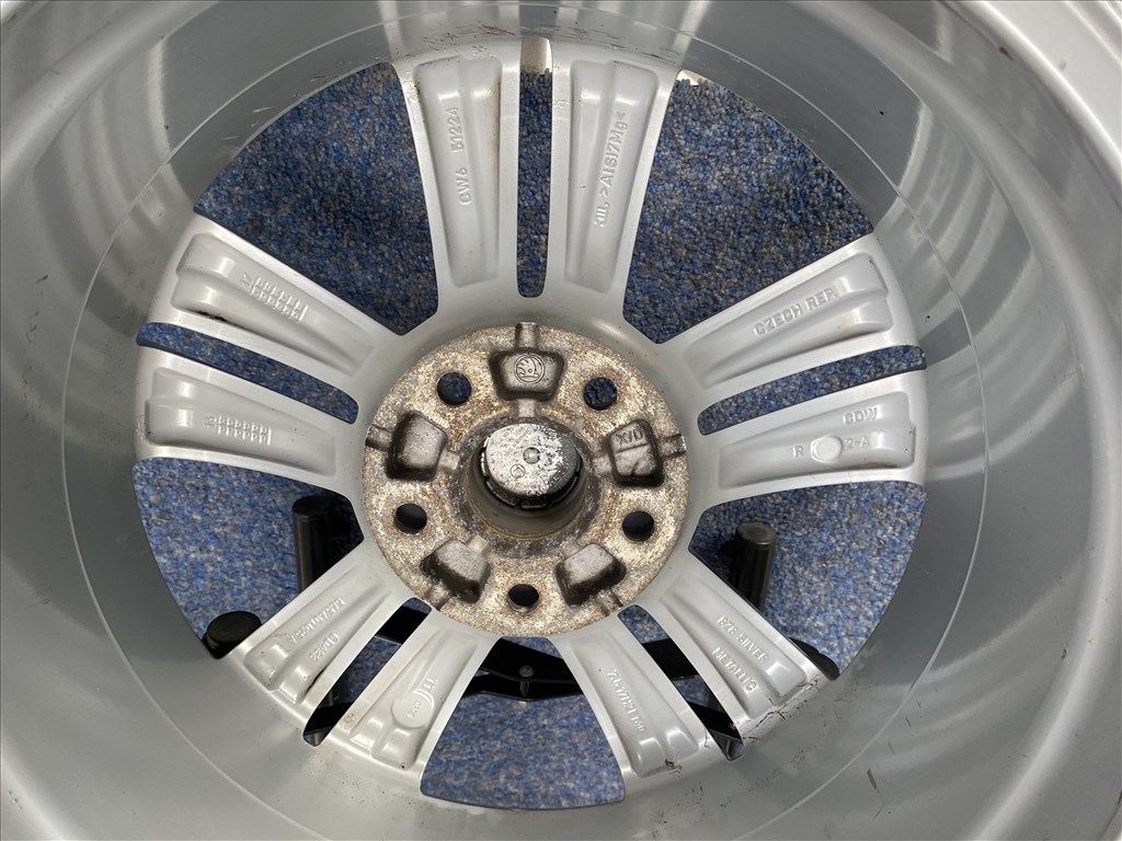 (3640) Skoda 17 gyári alufelni felni, 5x112, Kodiaq 2. kép