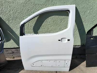 Toyota Proace II Bal első Ajtó