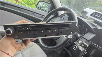 BMW 525 E60/E61 bmw e60 e61 lci radio magno