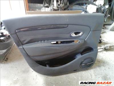 Renault Scénic III dCi 130 FAP Bal első Ajtó kárpit 