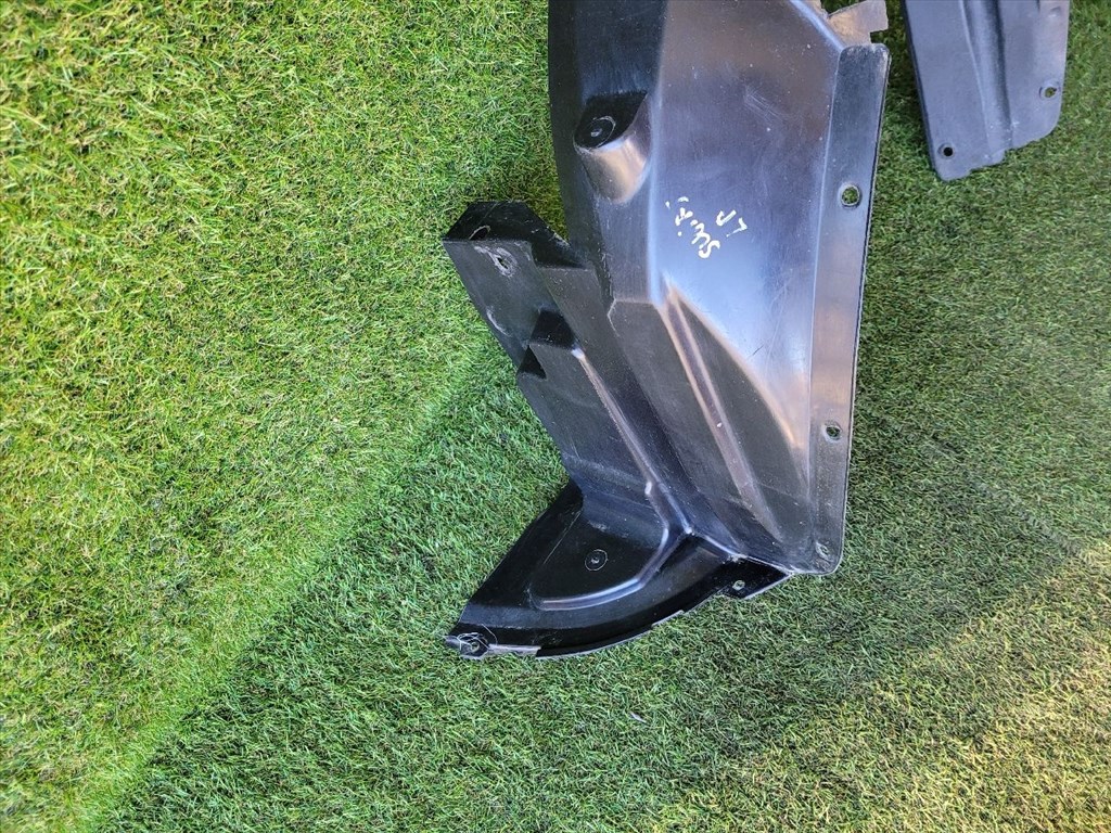 SUZUKI SWIFT III Bal első Dobbetét (Kerékjárati, Műanyag) 7232263J20 5. kép