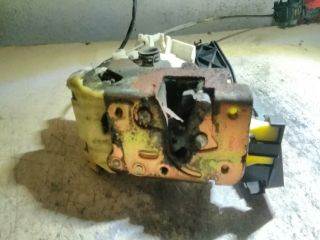 Ford Focus Mk1 Jobb hátsó Ajtózár *78698* ford-xs41a26412bh