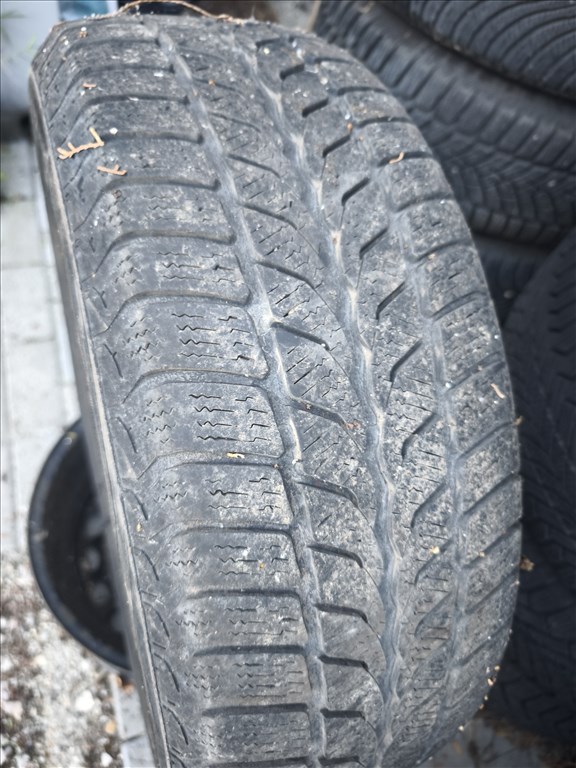 ASX ALUFELNI R16 ELADÓ! 5X114,3 lyukosztású rajta 215/65 használt Uniroyal téli gumi 7. kép