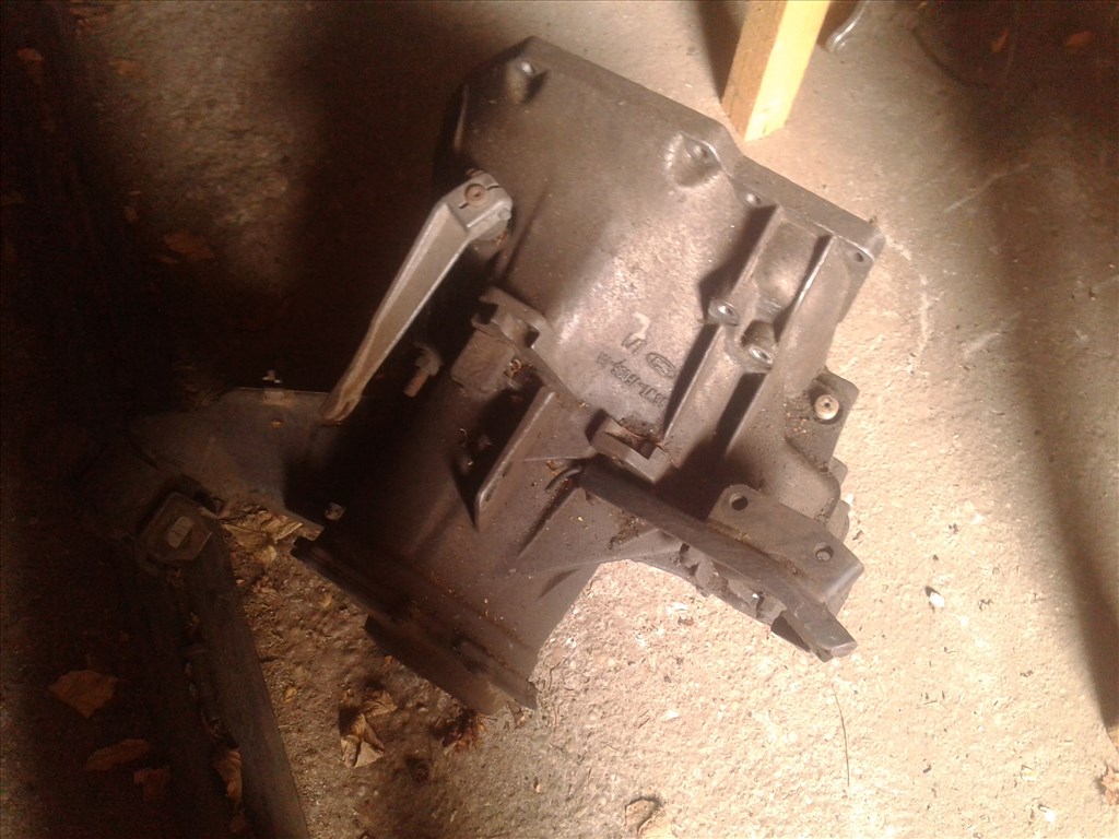 Ford Escort Mk6 1.3i sebességváltó  3. kép