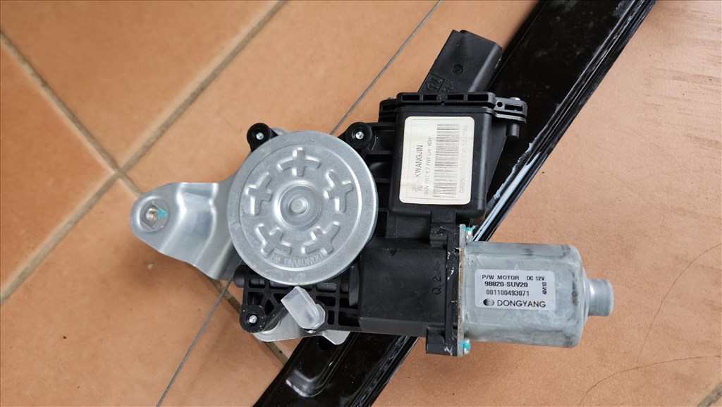 Opel Mokka Bal első ablakemelő  98820suv20 3. kép