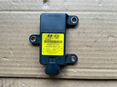 Hyundai i40 menetstabilizátor  956902t250