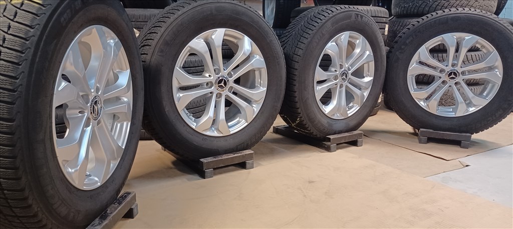 Mercedes W253 GLC klasse 5x112 7,5x17 235/65 R17 téli gumikkal 4db. 7,5-8mm 7. kép