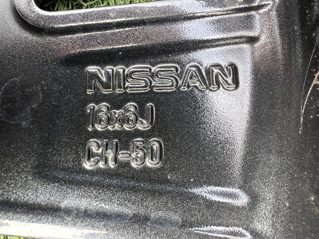 4x100 16" Nissan gyári alufelni 6Jx16h2 ET50 8. kép