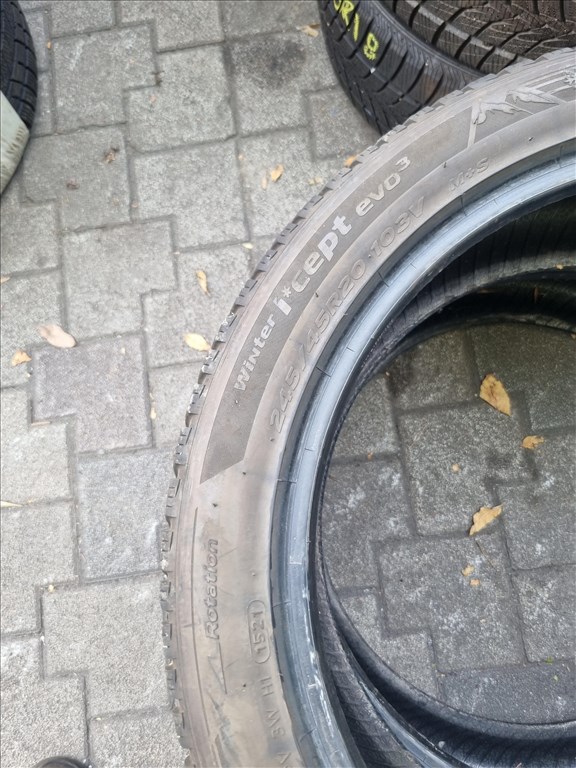  245/4520" újszerű Hankook Winter I cept evo3 téli gumi 2db  6. kép
